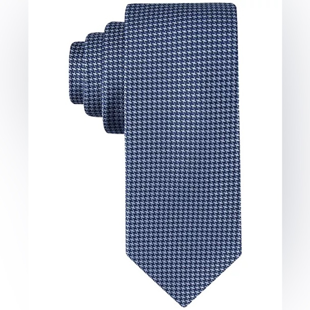 Calvin Klein
Men's Indigo Houndstooth Tie